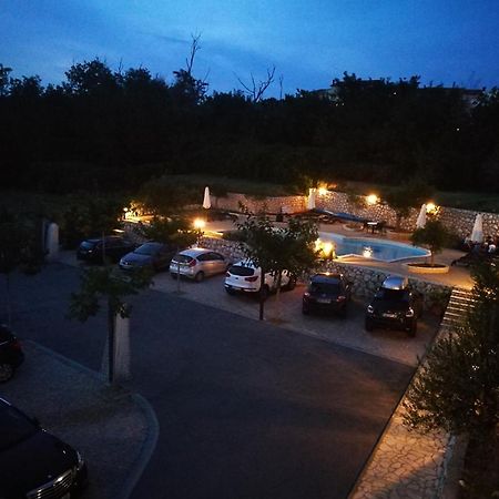 Apartmani Simon Лопар Екстер'єр фото